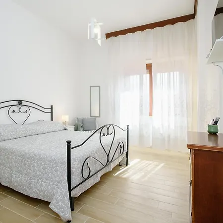 Domus Ilex Gasthuis San Pantaleo