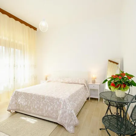 بيت ضيافة Domus Ilex سان بانتاليو